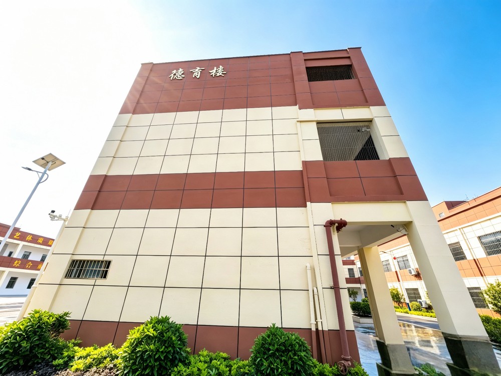 西双版纳不听话孩子学校怎么选？本地寄宿培育机构推荐