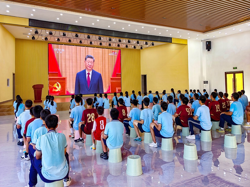 西双版纳正规教育叛逆青少年的学校怎么联系